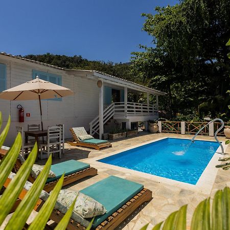 Ilhabela Studios Exteriör bild
